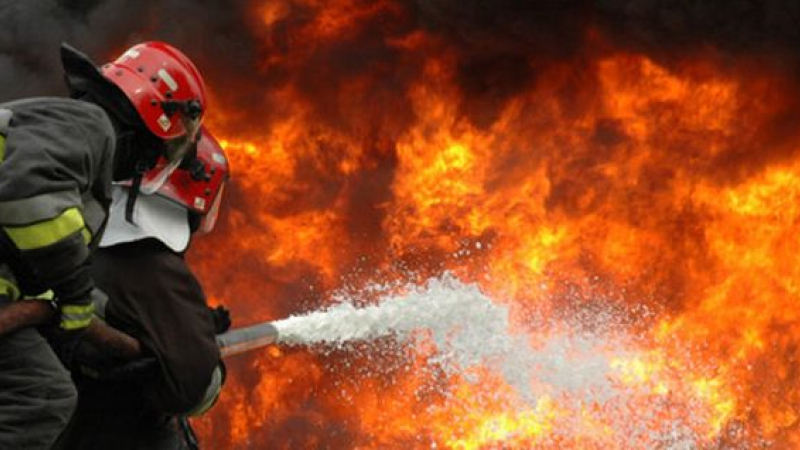 Supărat a dat foc casei părintești