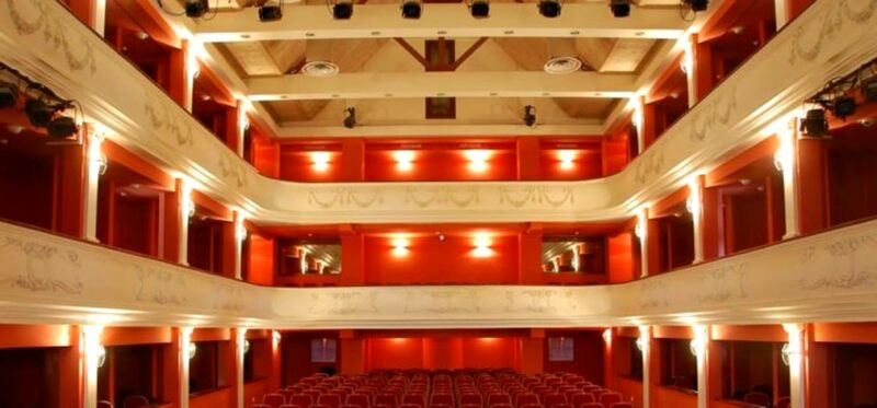 Sibiu | Teatru, o rază de libertate