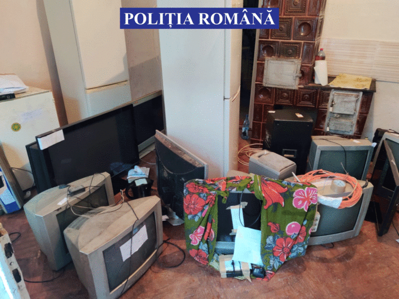 Bistrița-Năsăud | Percheziții pentru furt de energie electrică