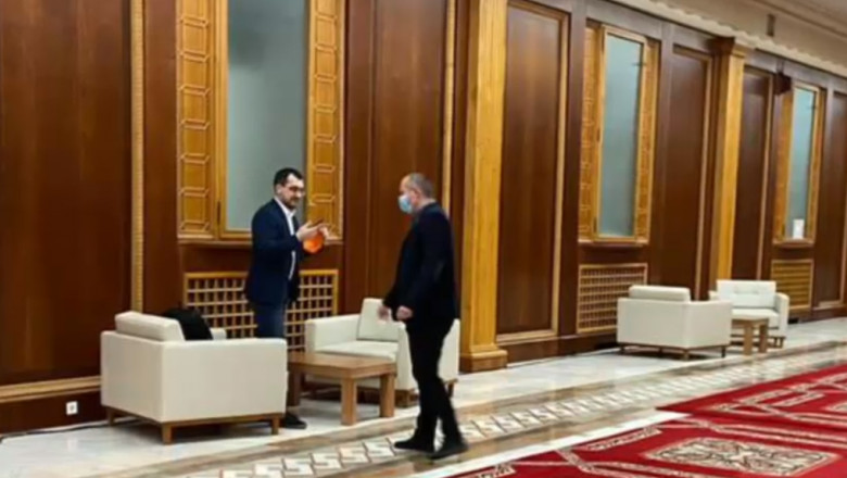 Și miniștri primesc amenzi câteodată. Ministrul Sănătății s-a ales cu o amendă pentru nepurtarea măștii