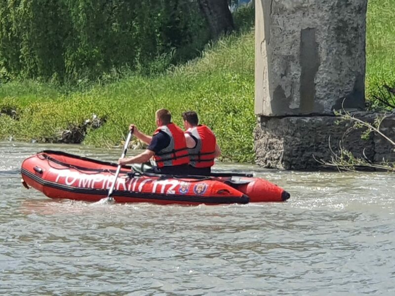 Persoană dispărută în ape