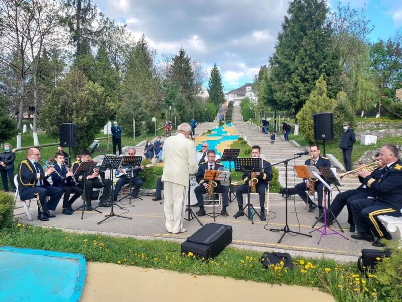 Zalău | Miros de libertate. Fanfara „Promenada” în Parcul Central