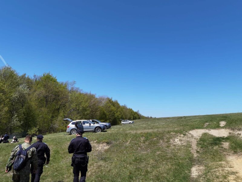 FOTO Jandarmii clujeni control la iarbă verde