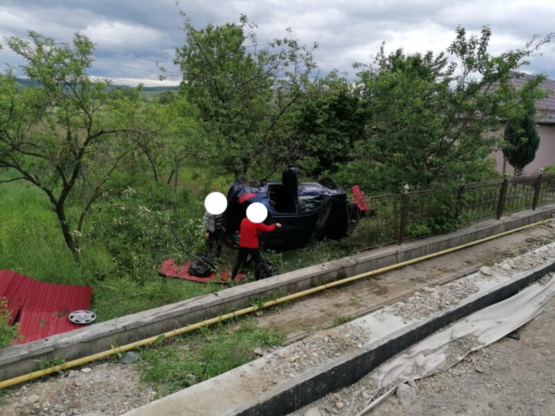 Mureș | Zbor deasupra drumului. Au aterizat pe lateral