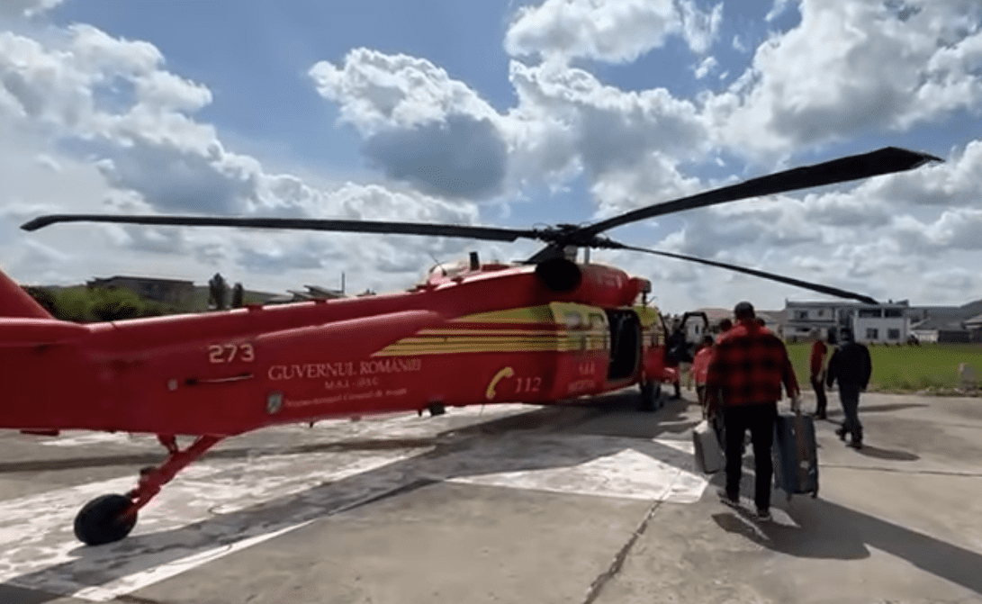 VIDEO | ELICOPTER BLACK HAWK, MISIUNE DE TRANSPORT ORGANE PENTRU TRANSPLANT