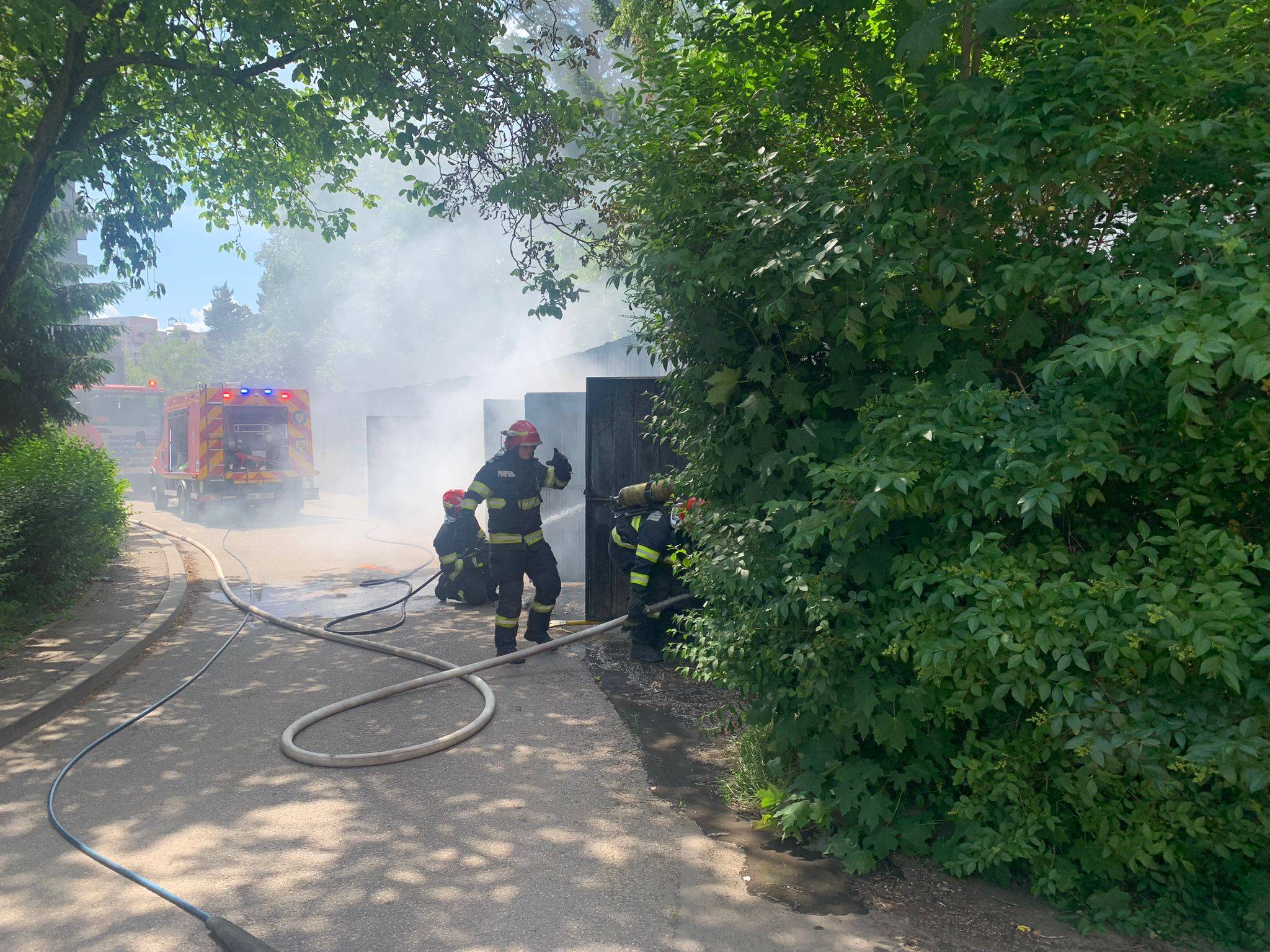 Incendiu în două garaje din Cluj-Napoca, fără victime