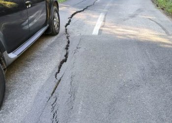 CLUJ | Trei tronsoane de drumuri județene, afectate de alunecări de teren, vor fi remediate