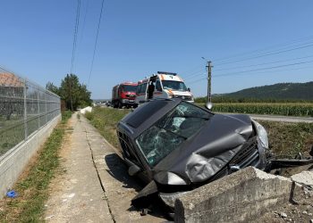 Accident rutier pe DN1C, în comuna Iclod – două persoane rănite