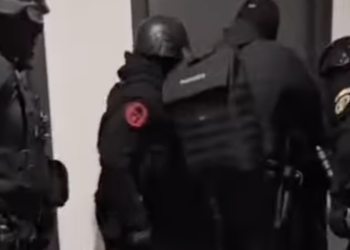 Rețea de trafic de droguri