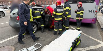 Intervenție ISU în Piața Cipariu din Cluj-Napoca