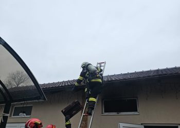 Pompierii au intervenit de bună dimineață în Aiud