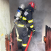 Locuință cuprinsă de flăcări. Intervenție a pompierilor din Aiud