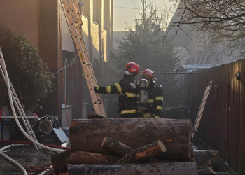 Incendiu la un centru de plasament din Aiud. Intervin 3 autospeciale