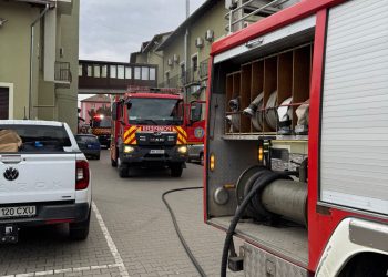 Incendiu izbucnit în bucătărie, fără victime și fără pagube majore