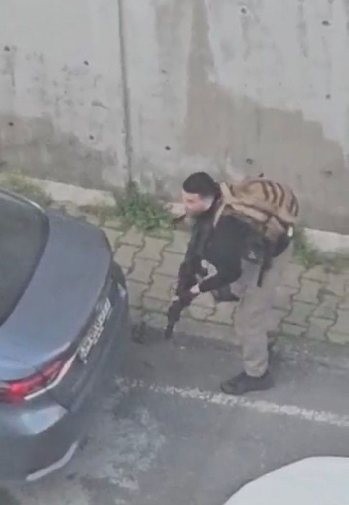 Atac armat în Istanbul: zona consulatului israelian, securizată după schimbul de focuri