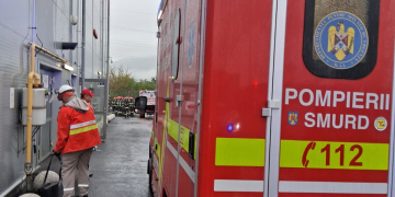 Explozie la o firmă din Baia Mare: o persoană rănită. Intervin 6 echipaje