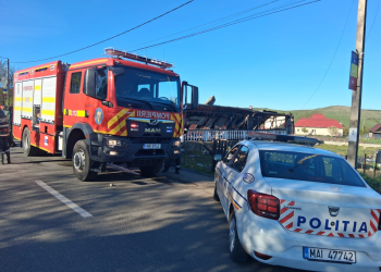 Intervenții succesive în Cluj: incendiu la Frata și accident grav la Vaida-Cămăraș