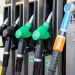Carburanții ar putea începe să se ieftinească în câteva zile, dar reducerile vor fi limitate