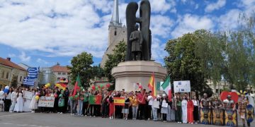Európa napját ünnepelték Désen,május 8.-án.Rendezvények és nemzetközi delegációk a város központjában