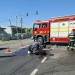 Accident pe DN1C, în Jucu. Un motociclist și un șofer au ajuns la spital