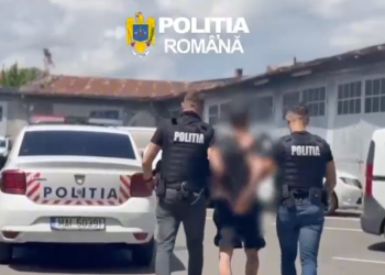 Înarmat cu un pistol a intrat într-o firmă din Cluj-Napoca și a amenințat o angajată