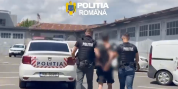 Înarmat cu un pistol a intrat într-o firmă din Cluj-Napoca și a amenințat o angajată