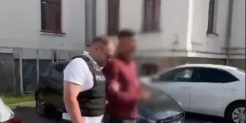 Furt calificat în Brașov. Un bărbat de 33 de ani, arestat preventiv după ce a intrat într-o locuință