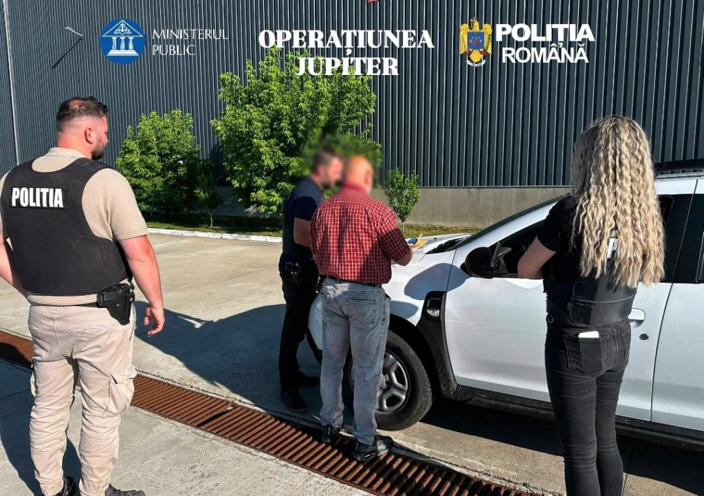 percheziții