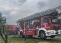 FOTO Incendiu puternic în Viișoara, în zona blocurilor ANL
