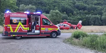 Accident cu motocicletă lângă Muntele Rece. Un minor de 13 ani este inconștient