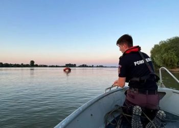 Misiune de amploare la barajul Viștea din Brașov. O persoană este căutată după ce ar fi dispărut în apă