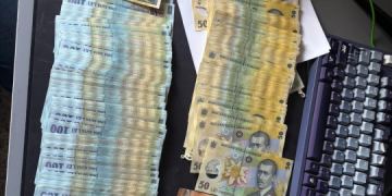 VIDEO | Arest în dosarul celor 22 de kg de canabis descoperite în Cluj. Un bărbat de 29 de ani ajunge după gratii