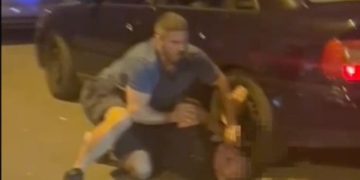 VIDEO Bărbat imobilizat în Micro 16, Satu Mare