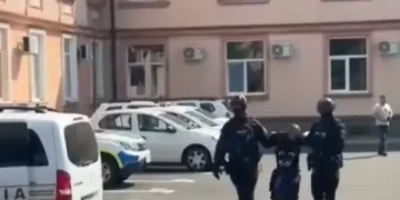 Filmul capturării bărbatului evadat din custodia Penitenciarului Baia Mare. Acesta voia să fugă din țară