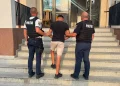 Urmărire în trafic la Borșa. Un șofer cu permisul suspendat a lovit autospeciala Poliției