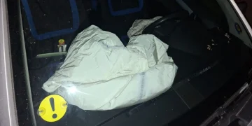 Proaspăt șofer la 19 ani, implicat într-un accident lângă Codlea. Un pieton la spital