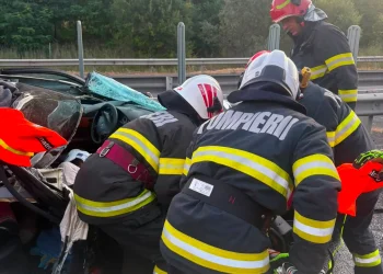 Accident lângă Săliște. 4 persoane, printre care 2 copii, au ajuns la spital
