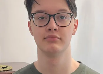 Ilieș David Cristian, 19 ani, dispărut din Florești. Sunați la 112 dacă l-ați văzut