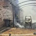 Mașină distrusă complet de flăcări în Alba Iulia