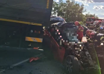 Accident grav în localitatea Mihai Viteazu. Trei oameni au murit