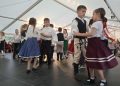 Néptánccal és népzenével erősítik a magyar közösségeket Fehér megyében
