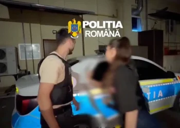 4 persoane reținute după o bătaie într-un mijloc de transport în comun din Cluj-Napoca