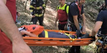 Persoană căzută în zona Râpa Roșie. Intervin atât pompierii cât și salvamontiștii