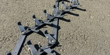 Urmărire în trafic din Baia Mare până în Cicârlău. Tânăr de 18 ani, fără permis, oprit din fugă cu un dispozitiv Spike