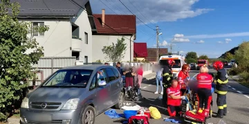Accident pe strada Șomcutului din Dej. Scuterist preluat inconștient