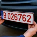 Dosar penal pentru o șoferiță din Brașov. Prinsă în trafic cu numere provizorii expirate