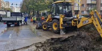 Trafic restricționat pe Calea Dorobanților din Cluj-Napoca din cauza unei avarii la o conductă de apă