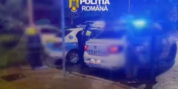 VIDEO Cei 4 smardoi care au provocat scandal la sala de jocuri din Brașov, reținuți. 2 agenți de pază ar fi fost loviți