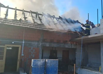 Weekend plin pentru pompierii din Bihor: 77 de misiuni, printre care 15 incendii
