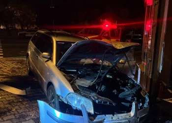Accident în toiul nopții la Dej. S-a întâmplat pe strada 22 Decembrie